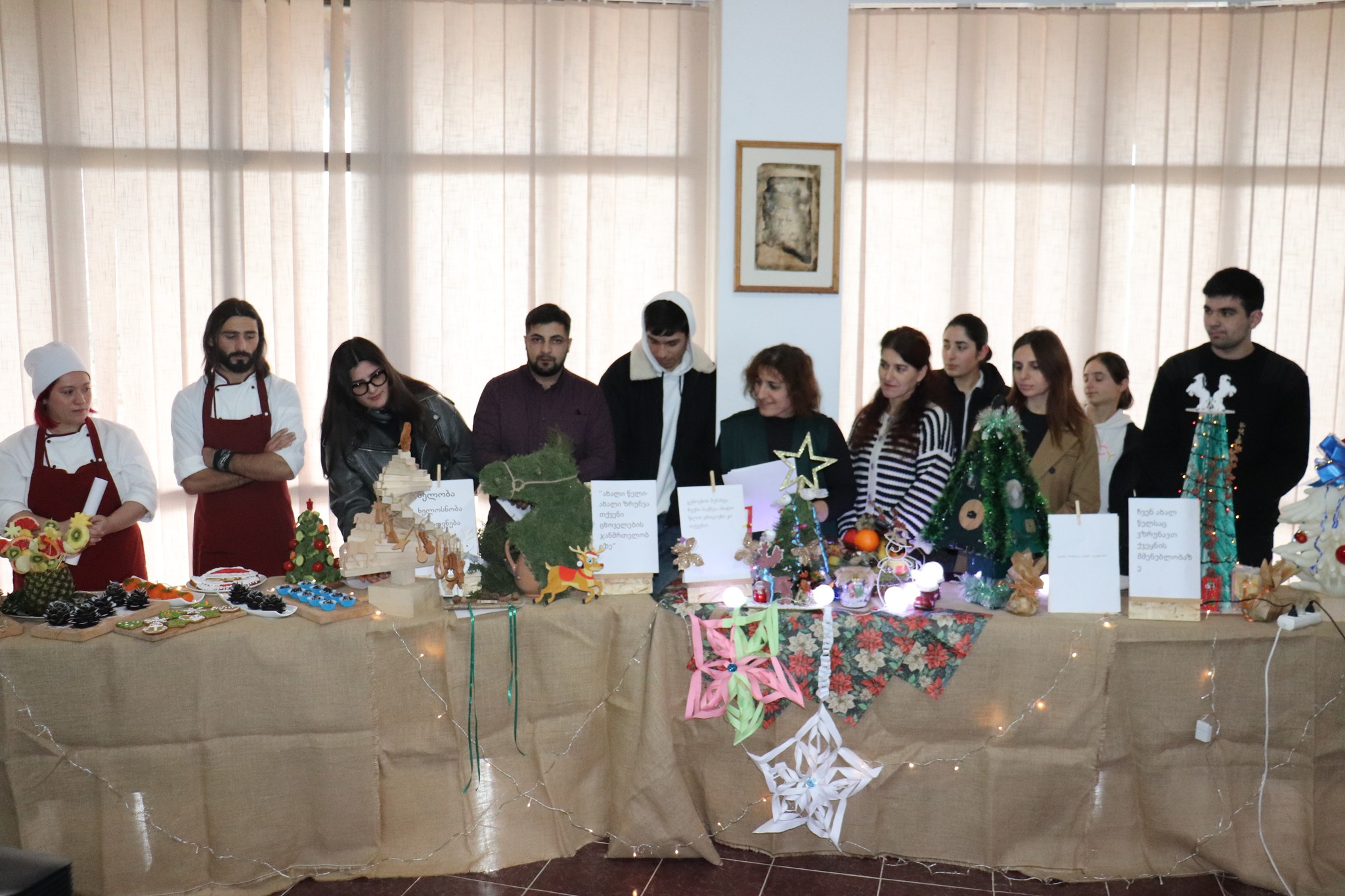 კოლეჯში „აისი“ საახალწლო შემეცნებითი-გასართობი ღონისძიება გაიმართა