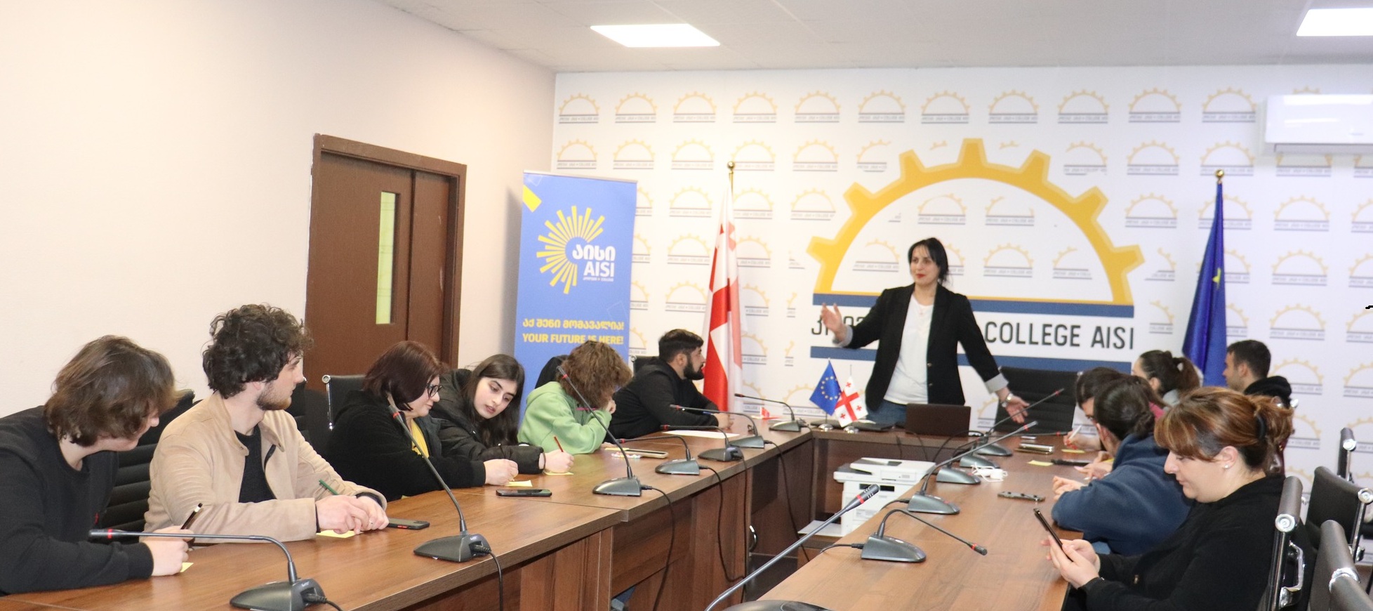 ქალთა უფლებების შესახებ პროფესიული სტუდენტებისთვის ტრენინგი ჩატარდა